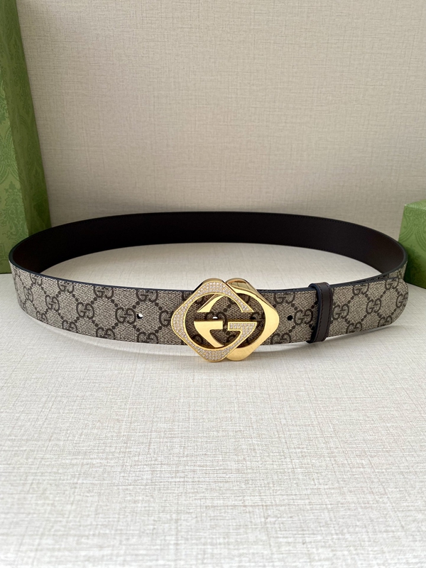 スーパーコピーグッチベルト側面デザイン